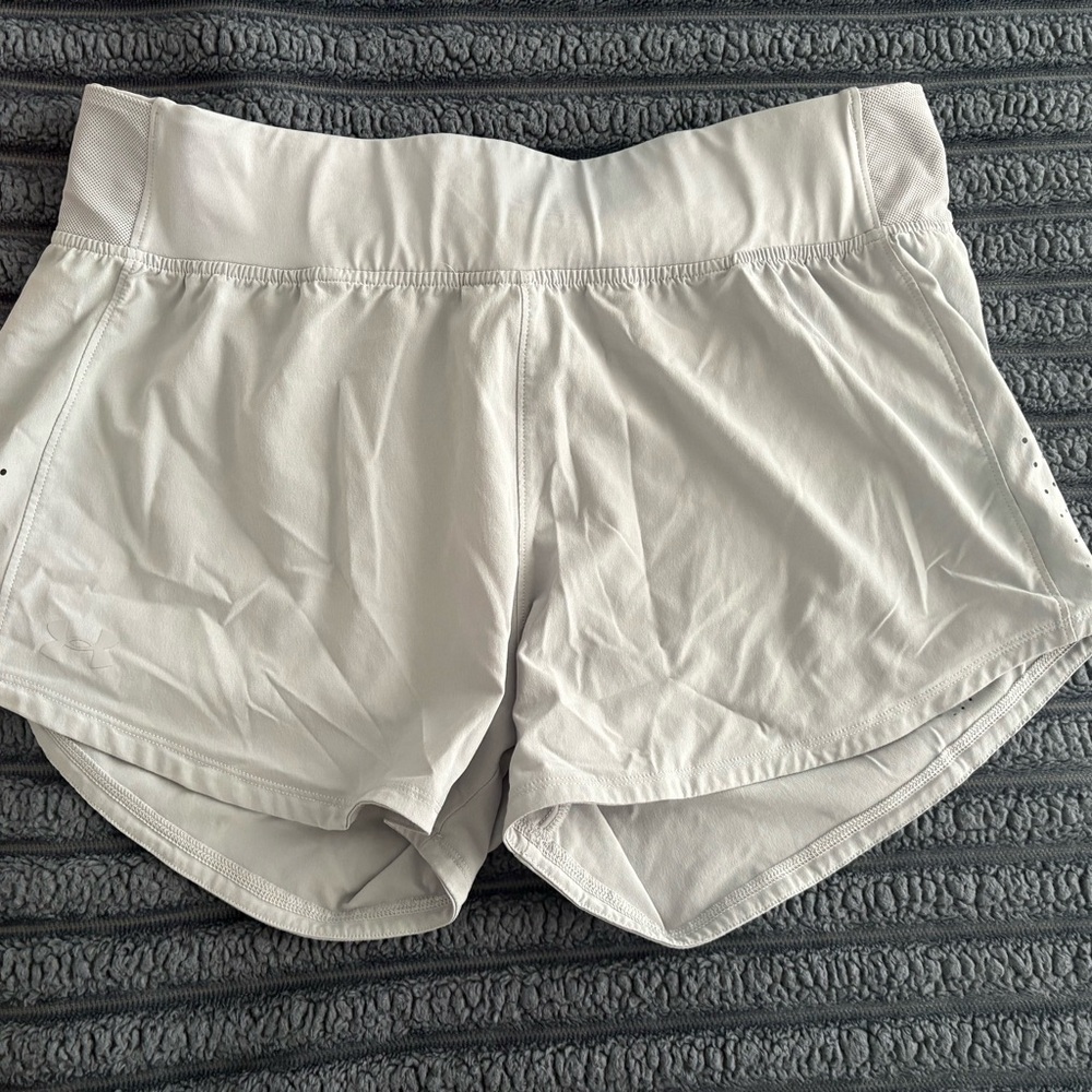 Under Armour Women's Light Gray Athletic Shorts